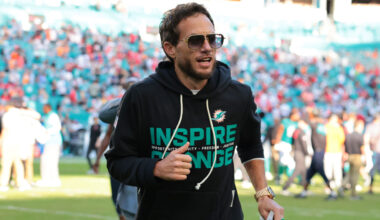 Mike McDaniel Reportedly Cancels Interview For Bills Head Coach