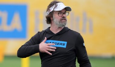 Giants request interview with Chargers' QB guru for OC vacancy