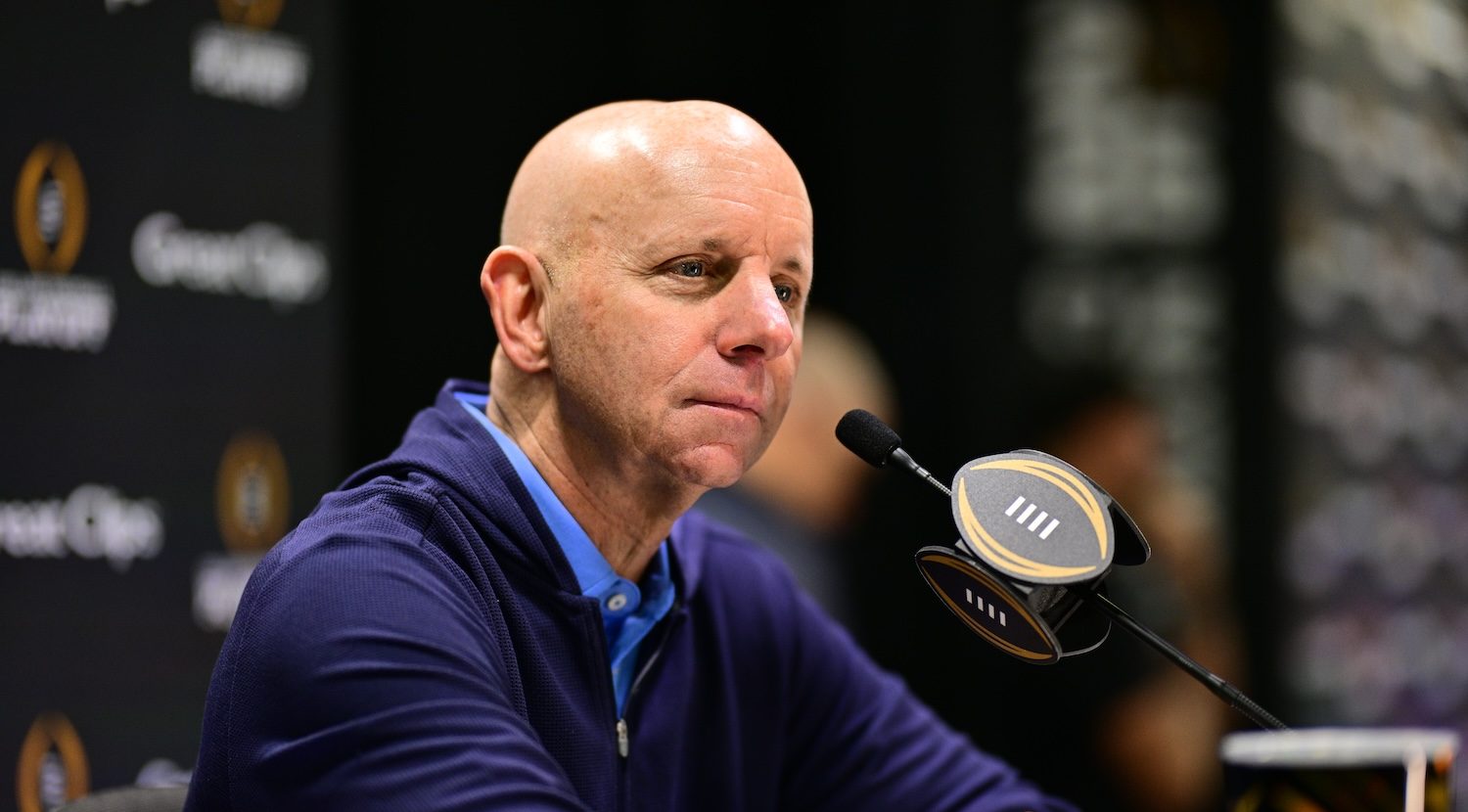 On the Air: Why Sean McDonough should be ESPN's college football voice