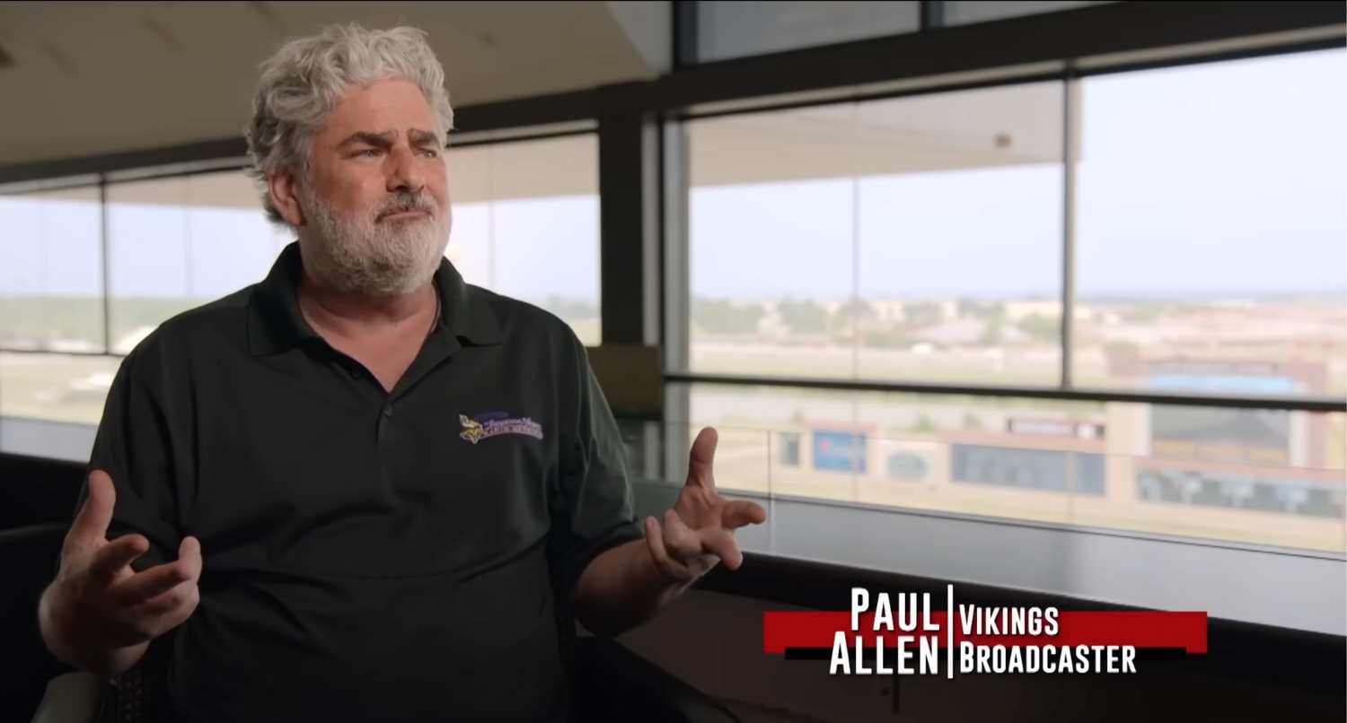 Vikings announcer Paul Allen pushed 'paid protesters' conspiracy