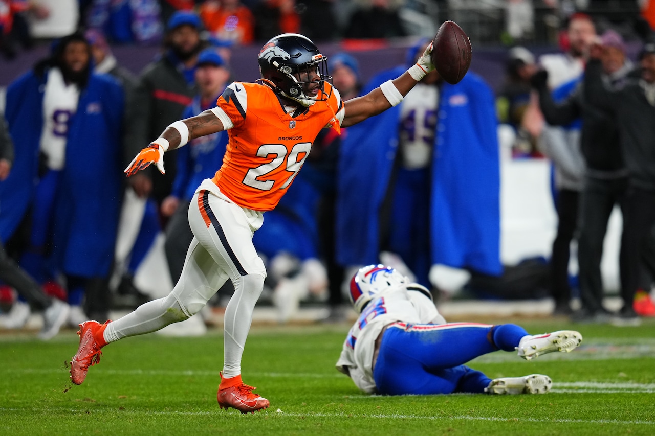 Bills vs Broncos: Dion Dawkins responds to controversial call