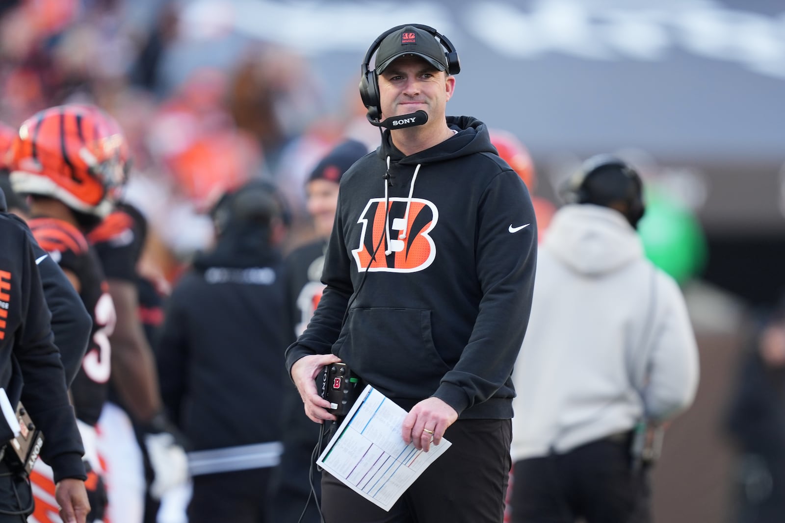 Cincinnati Bengals head coach Zac Taylor walks on the sideline during the first half of an NFL football game against the Cleveland Browns, Sunday, Jan. 4, 2026, in Cincinnati. (AP Photo/Joshua A. Bickel)