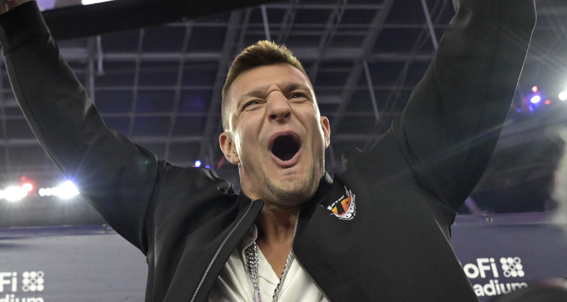 Rob Gronkowski Teases 'Third Dynasty' For Patriots Before Super Bowl Return