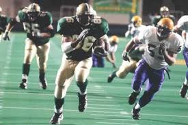 TE Robert Saleh Northern Michigan (Credit: Bruce Dial, Getty Images)