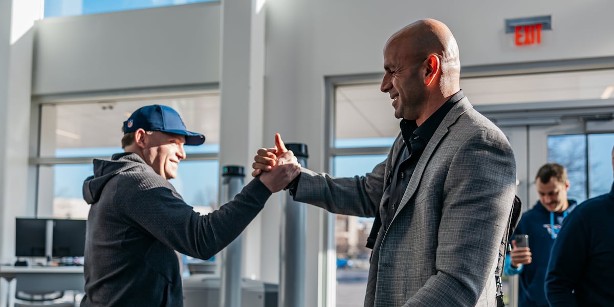 Titans make Robert Saleh hiring official