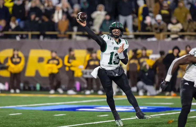 New Quarterback Enters Transfer Portal, Has Strong Josh Heupel Connection