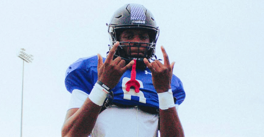 Four-star EDGE Cameron Hall commits to Texas