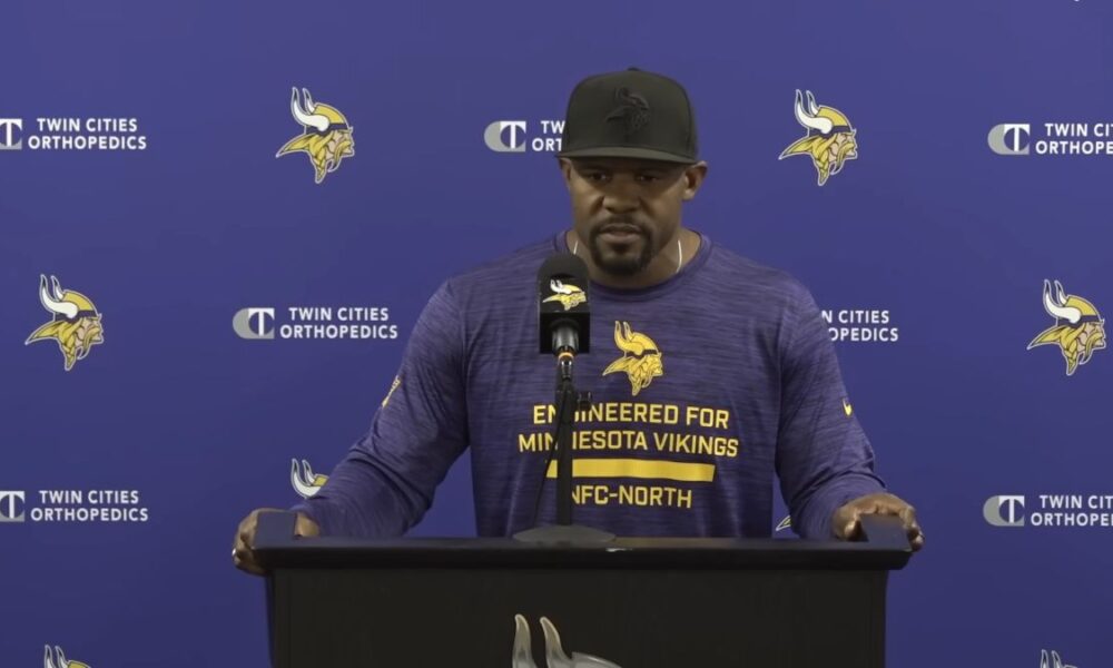 'They Made A Huge Offer:' Insider Explains Why Flores Signed Vikings Extension, Remains 'In The Mix' For Steelers Job