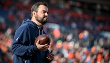 Meet Isaac Shewmaker, the coach behind the Broncos' OLB success