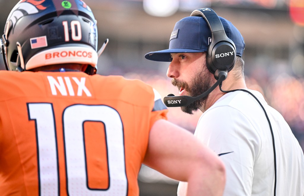 Raiders request head coach interview with Broncos QBs coach Davis Webb