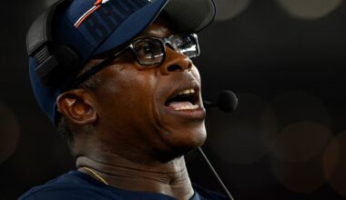 Broncos' Vance Joseph interviewing for four head coaching jobs