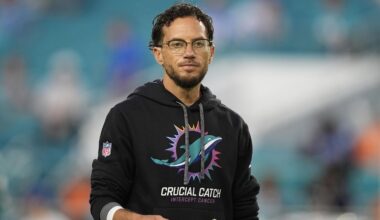 Latest NFL Rumors on Mike McDaniel Amid Bills' HC Search, Links to Chargers OC Job