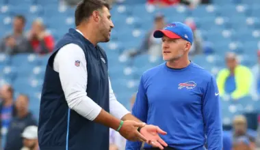 Bills predicted to cut ties with starter who is projected to sign with Patriots image