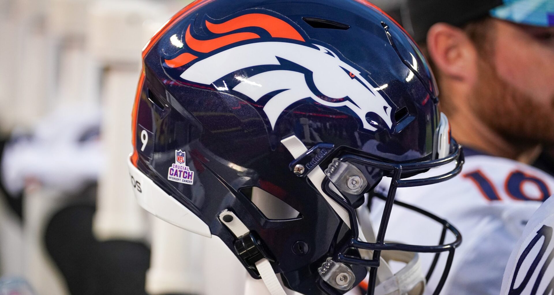 Broncos fire coach after insane 4th down call