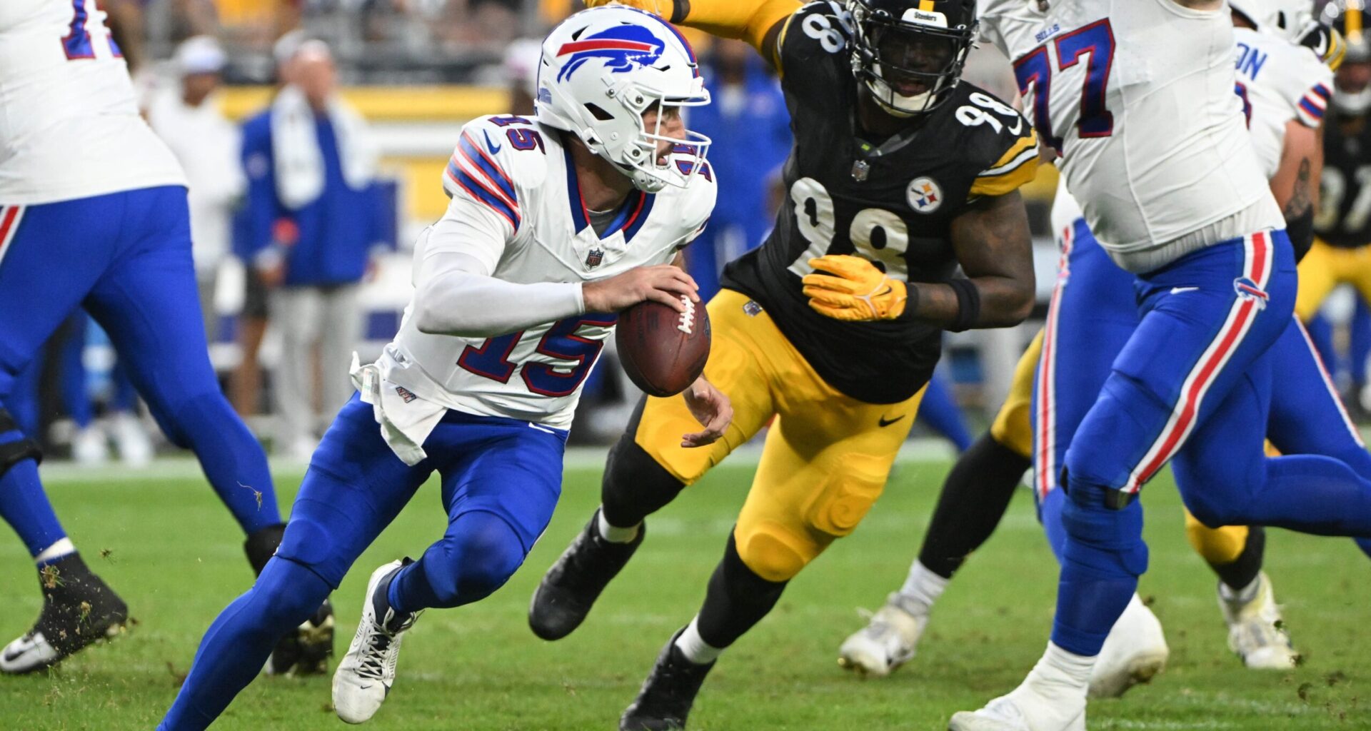 Giants Signed LB DeMarvin Leal To Futures Deal