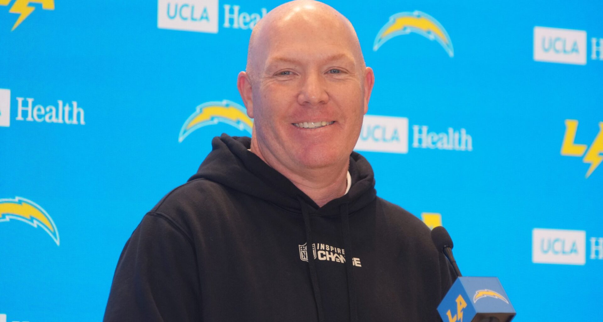Chargers Completed Interview With Adam Fuller For DC Position