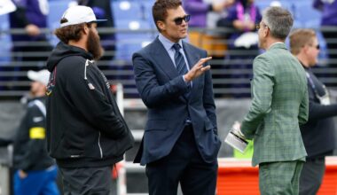 Are NFL players OK with Tom Brady’s dual role as an owner and a broadcaster?