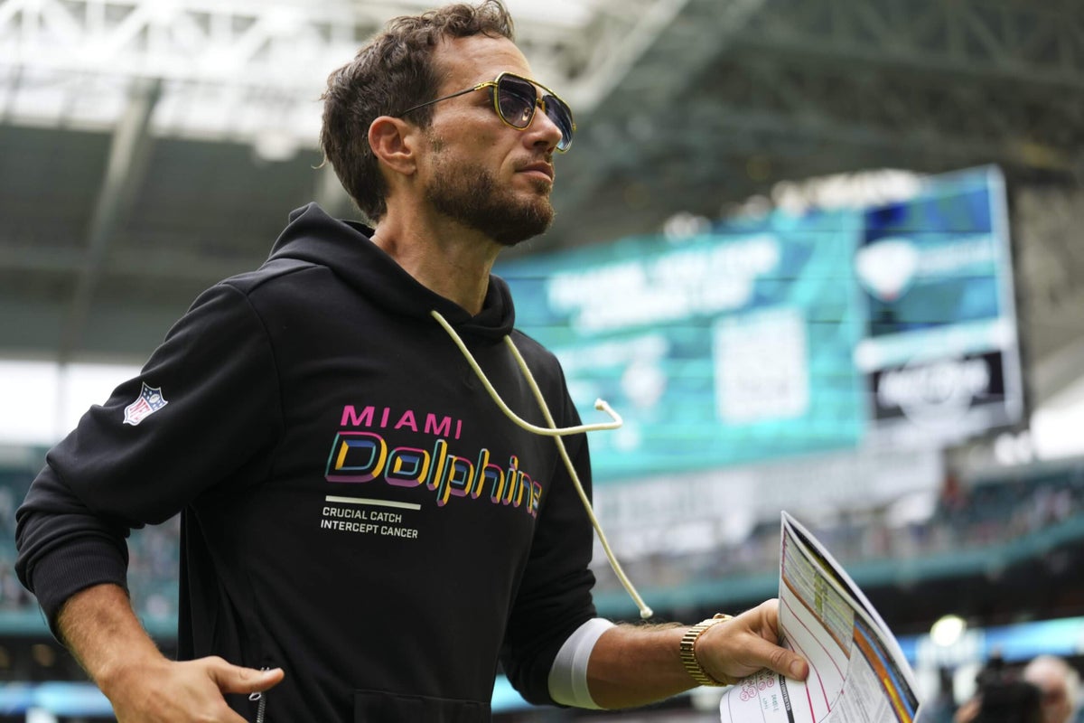 Chargers finalize deal with Mike McDaniel. What to expect from his offense?