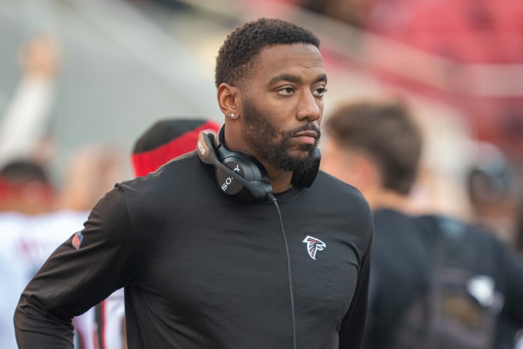 Commanders Hire D.J. Williams As QBs Coach