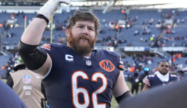 Bears' Joe Thuney Named Finalist for Inaugural Protector of the Year Award