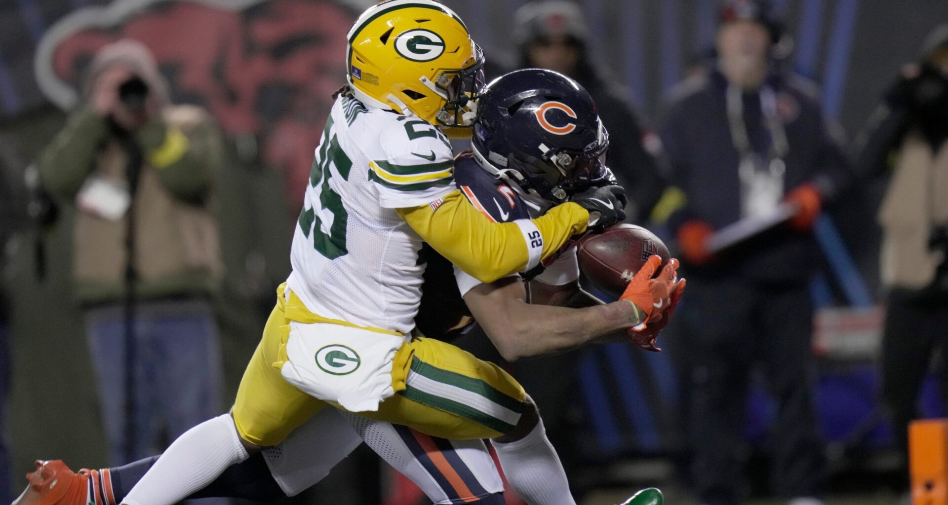 Details emerge on decision to put Packers-Bears on Prime Video