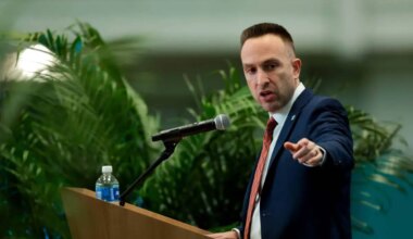 Green Bay Packers, Sean Duggan, Miami Dolphins, Jeff Hafley