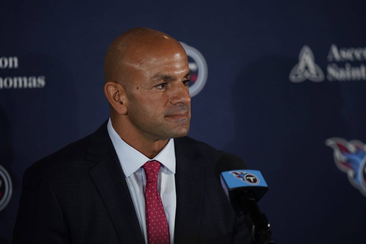 As Robert Saleh starts anew with the Titans, what he learned from his time in New York