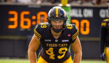 Devin Veresuk signs NFL contract