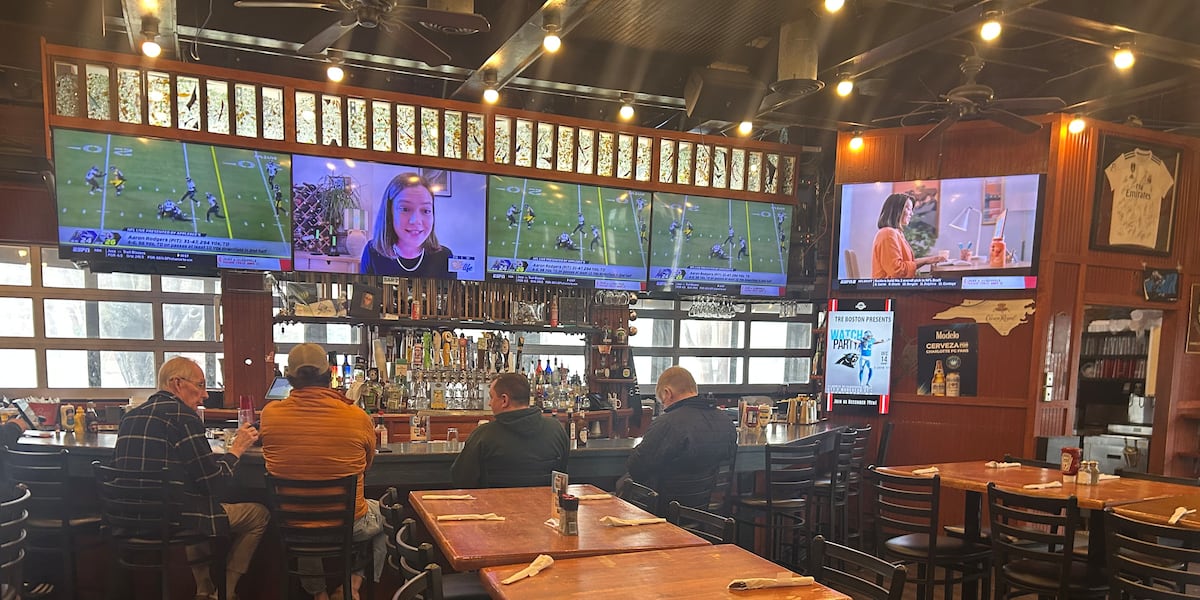 Charlotte-area businesses prepare for boost ahead of Panthers playoff game