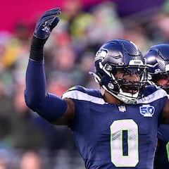 Put your money where your mouth is: Dez Bryant’s expensive promise to former teammate Demarcus Lawrence 