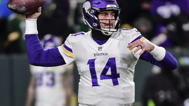 Sean Mannion warming up for the Vikings at Lambeau Field.