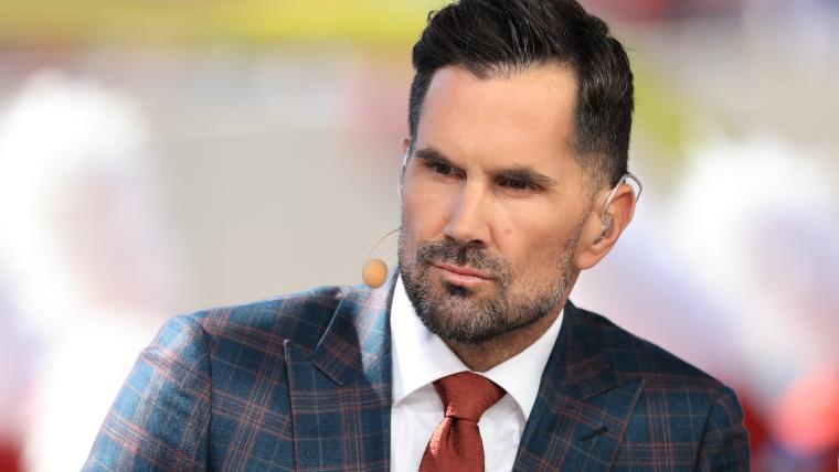 Matt Leinart posts emotional reaction to major life event: 'I am not okay'