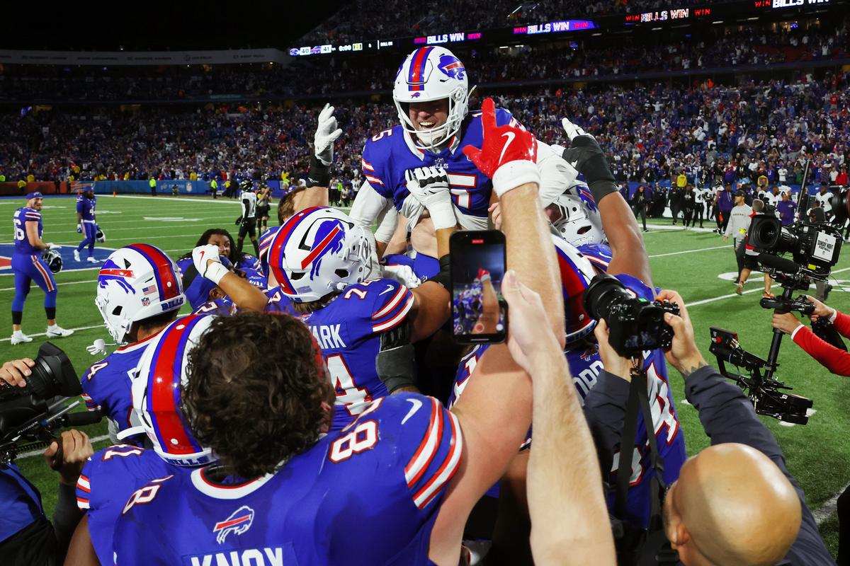 2026 Buffalo Bills Regular Season Review [PHOTOS]