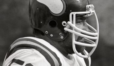 Reflecting On Minnesota Natives Who Played For The Vikings