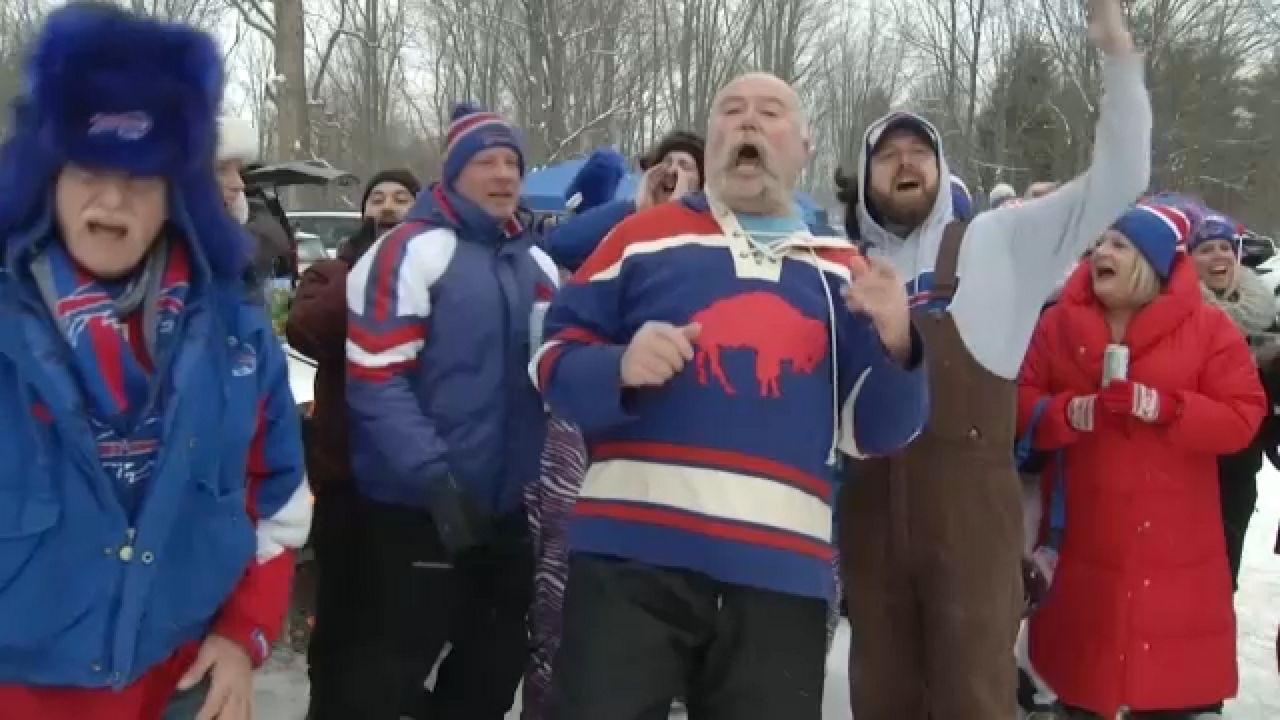 Bills fans reflect as Highmark hosts final game