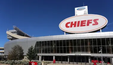 Chiefs want to move to Kansas, but Olathe must make some big decisions first — Here's what we know