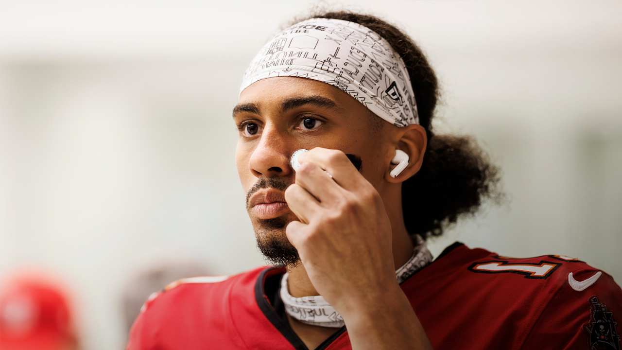 Jalen McMillan Credits Mike Evans for Empowering Confidence