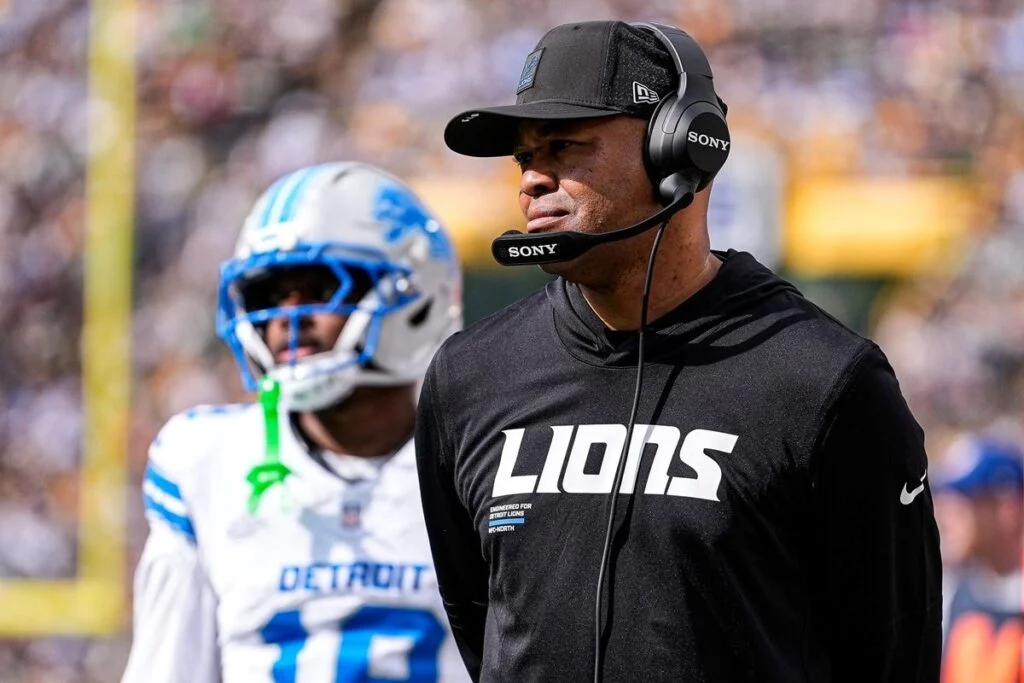 Lions Pass Game Coordinator David Shaw