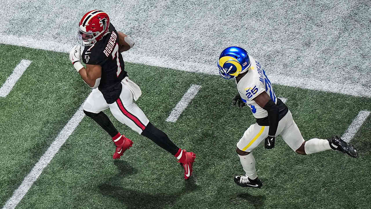 Why Bijan Robinson stands to gain the most from Kevin Stefanski's offense