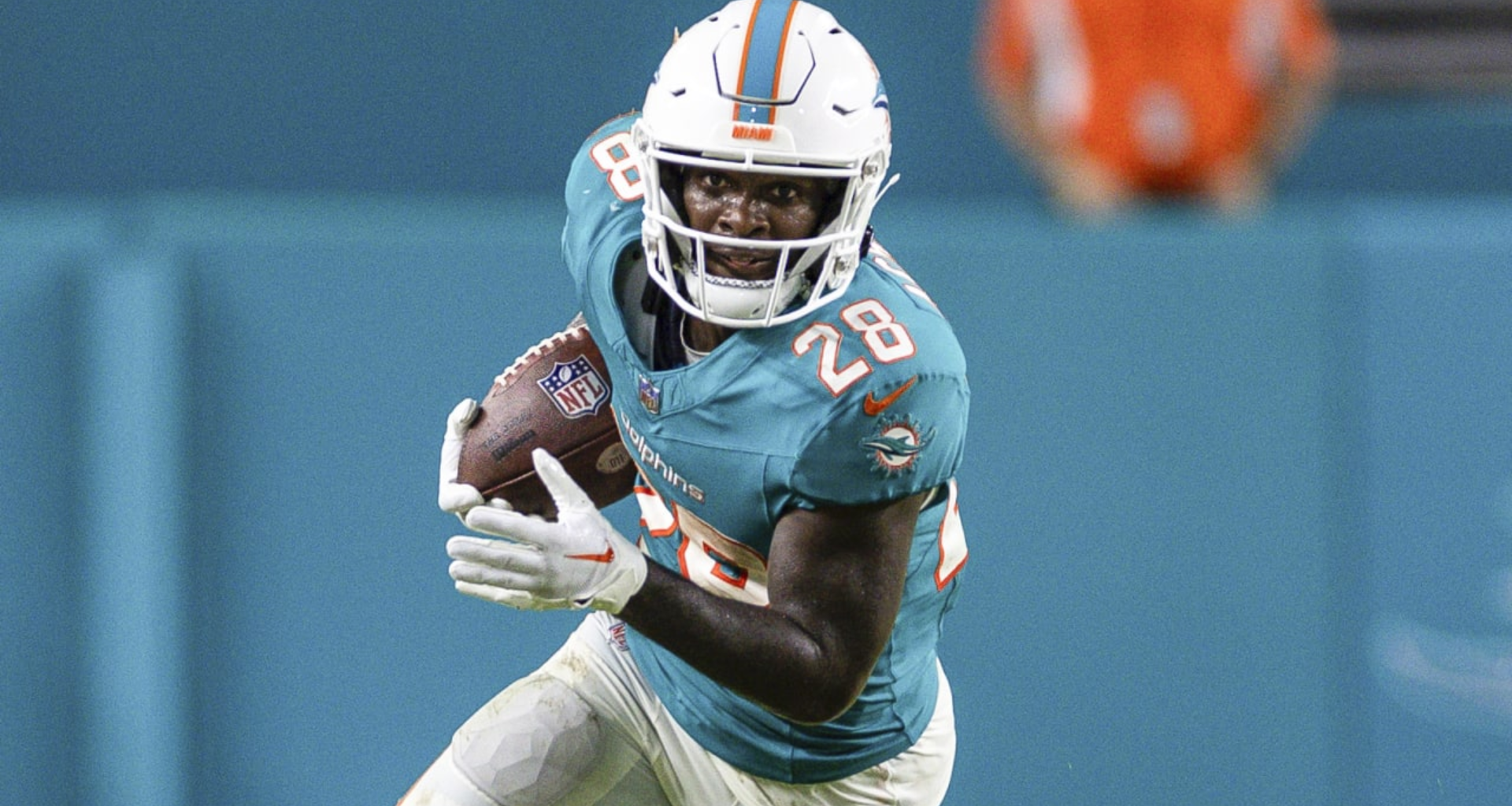 Miami Dolphins Trade De'Von Achane To The Los Angeles Chargers In NFL Trade Prediction