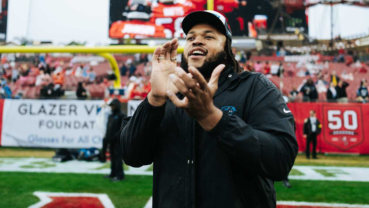 "Very optimistic" about Robert Hunt playing