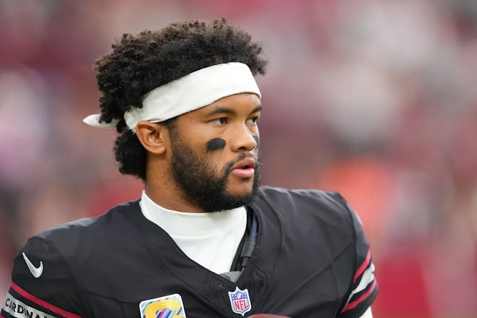 Oct 5, 2025; Glendale, Arizona, USA; Arizona Cardinals quarterback Kyler Murray (1) warms up before their game against the Tennessee Titans at State Farm Stadium. Mandatory Credit: Joe Camporeale-Imagn Images