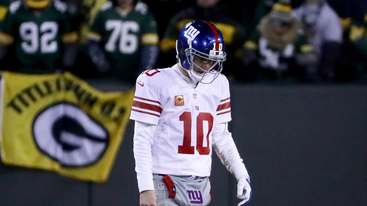 Eli Manning dejected