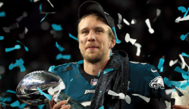 Nick Foles trolls Patriots, consoles Broncos: 'They struggle against backup QBs'