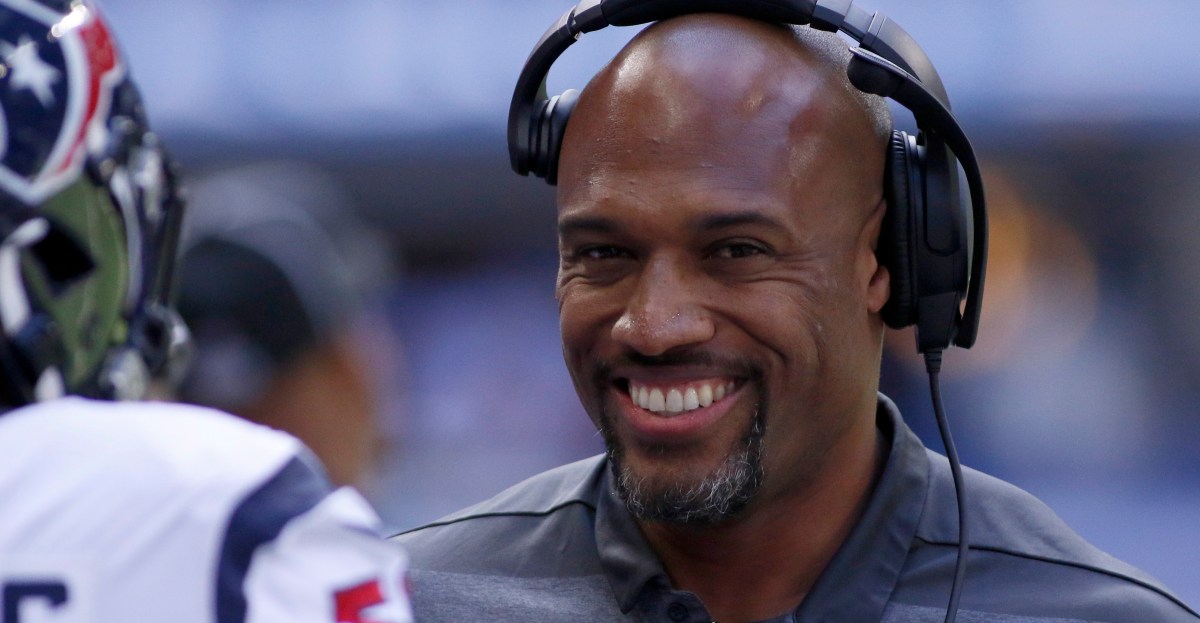 Anthony Weaver requested to interview for second head coaching job