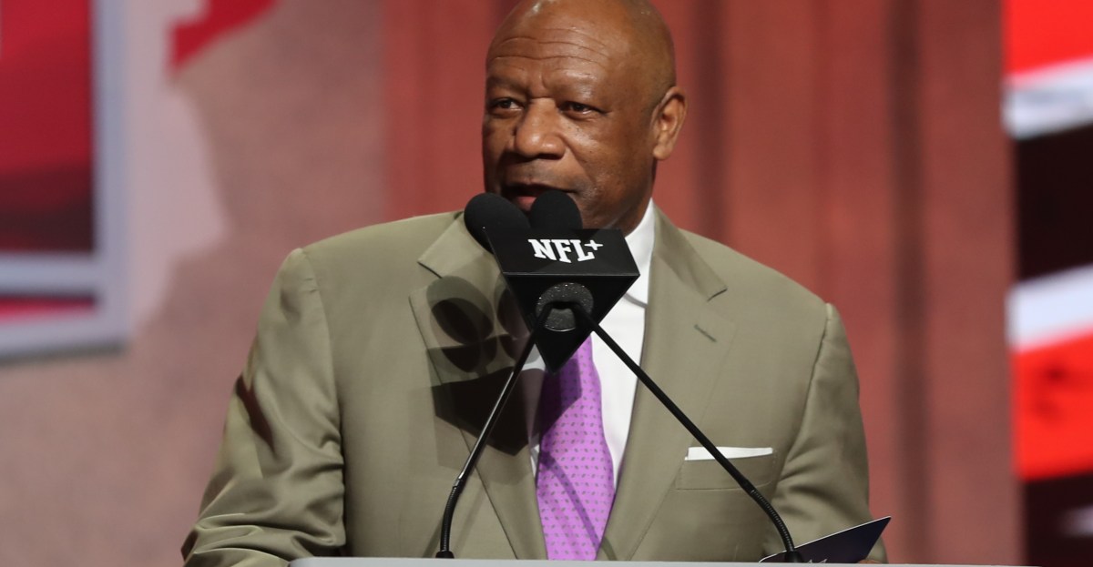 Browns legend weighs in on the idea of Tommy Rees as Cleveland’s next HC