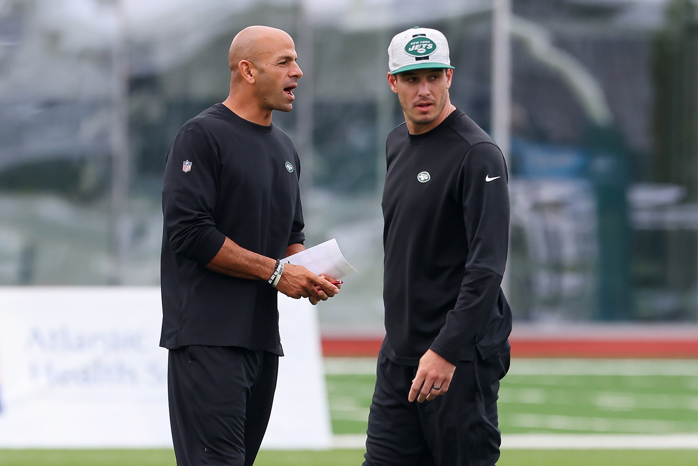 Jets Head coach Robert Saleh stands next to offensive coordinator Mike LaFleur
