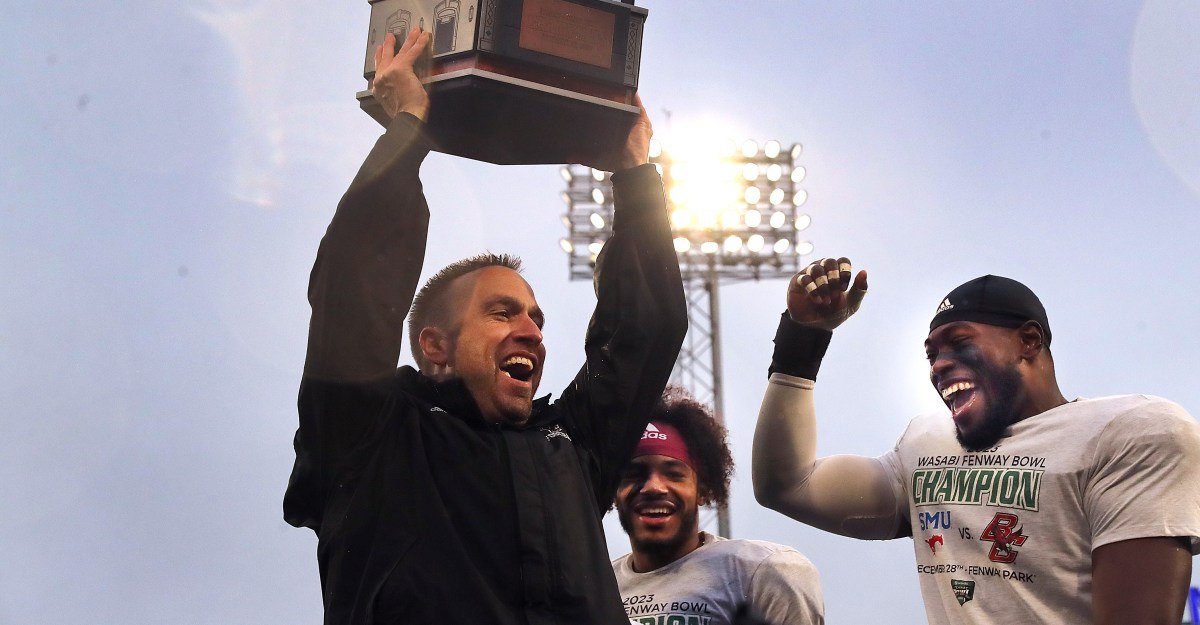 Browns head coach search: New name has reportedly interviewed, ‘likely finalist’