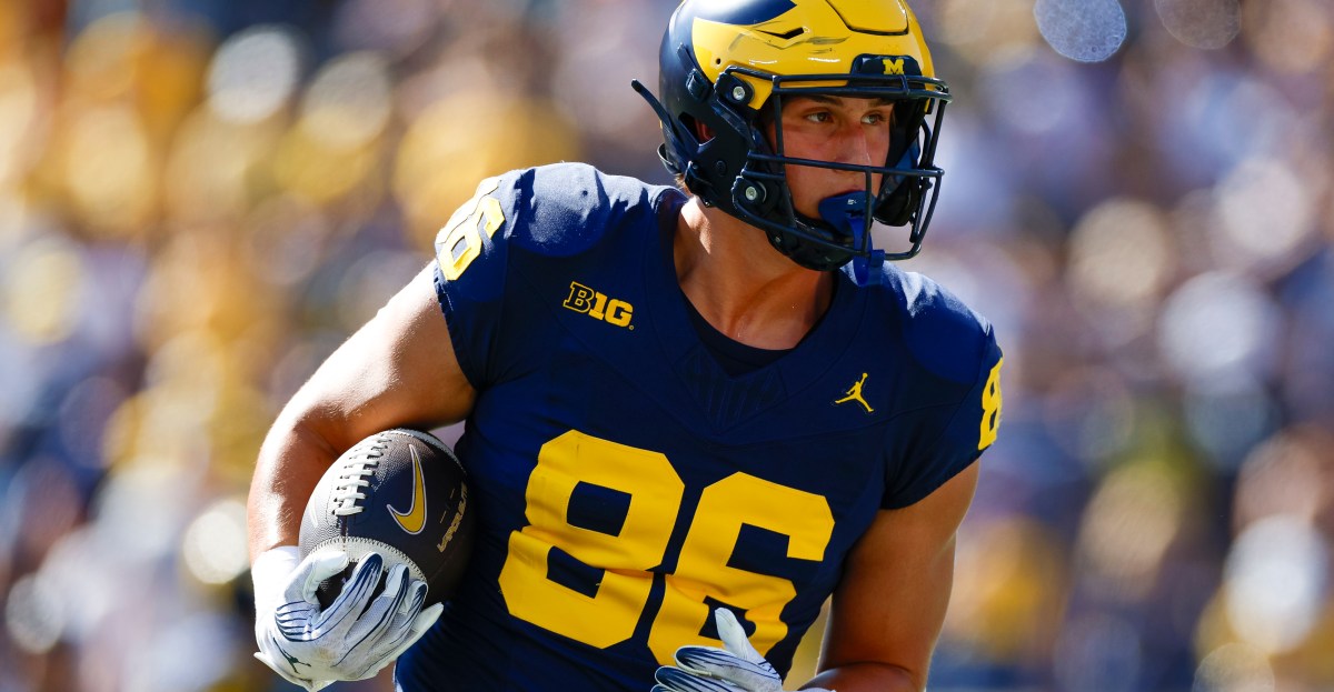 Michigan Football TE Brady Prieskorn enters transfer portal