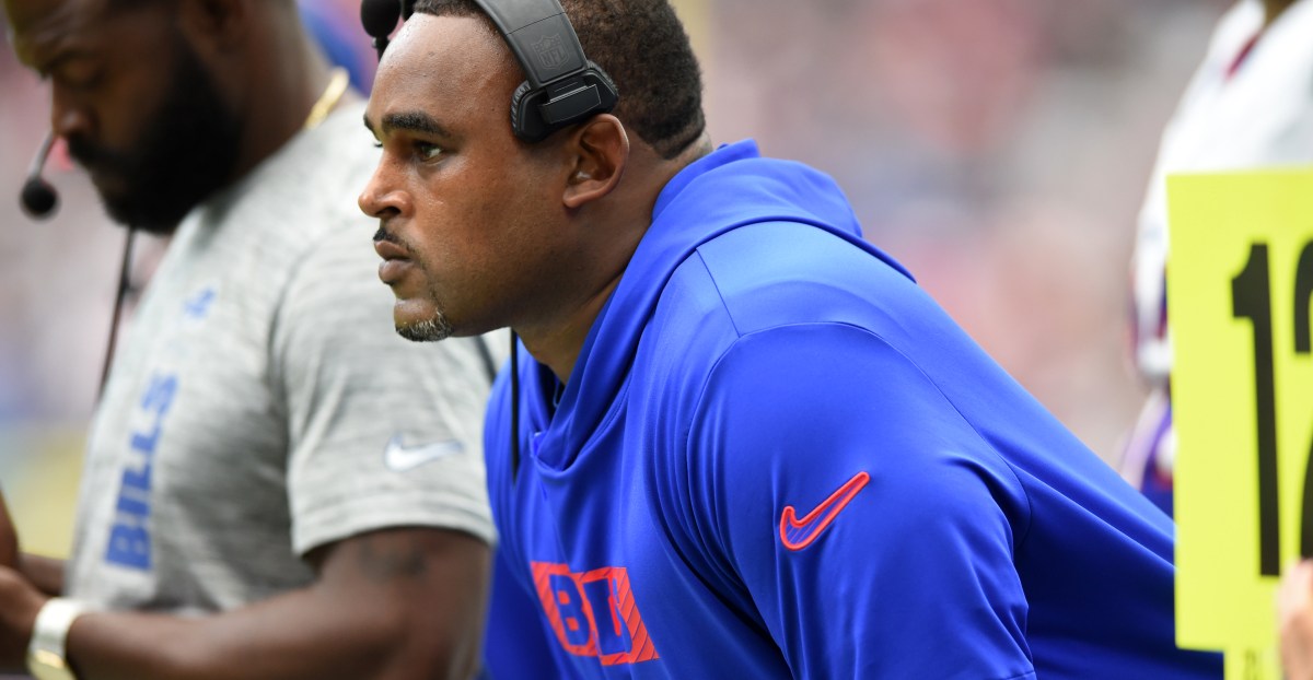 Buffalo Bills defensive line coach Marcus West joining Tampa Bay Buccaneers